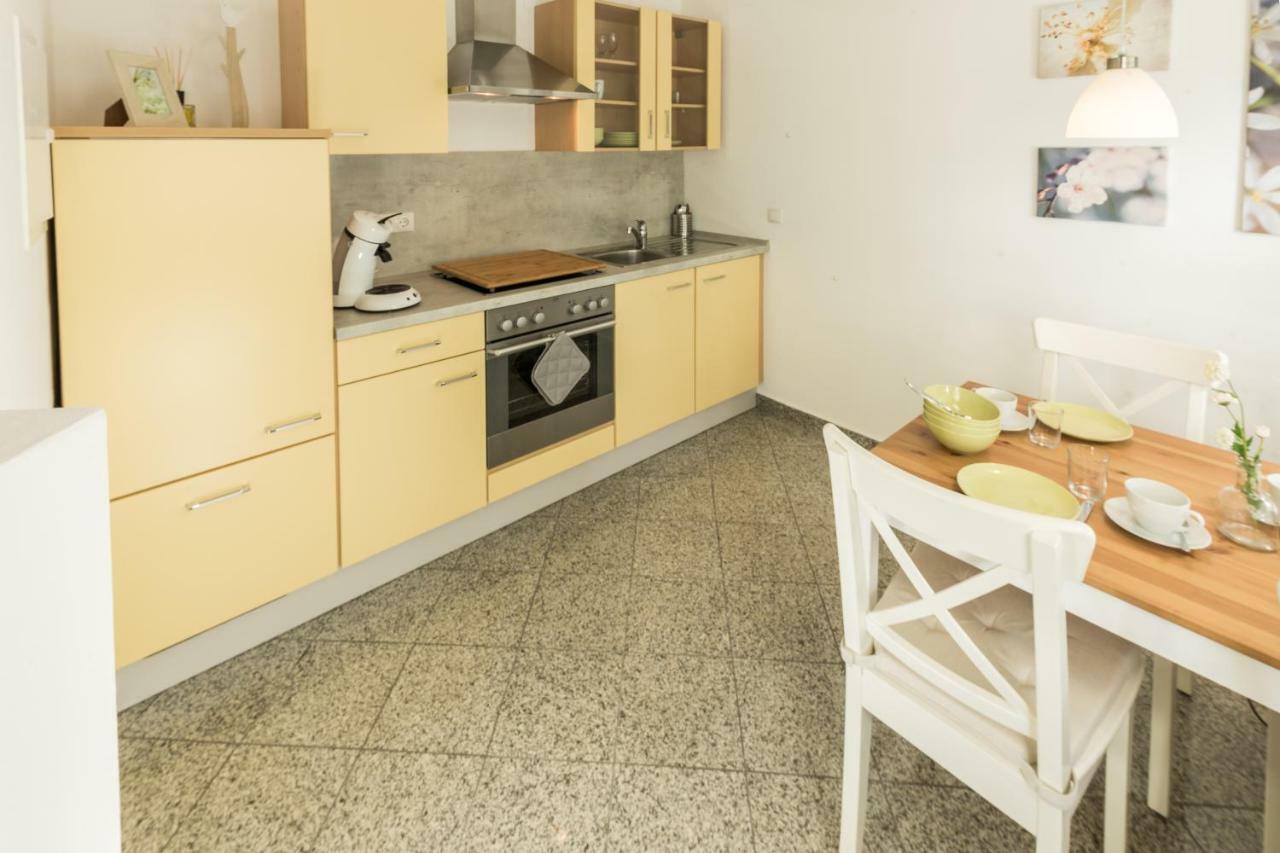 Weserwohnung - Bootshaus Urlaub Am Wasser Hamelin Exteriér fotografie